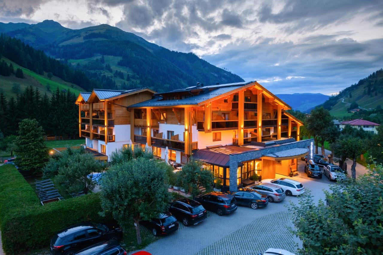 Hotel Alpina Rauris Exterior foto