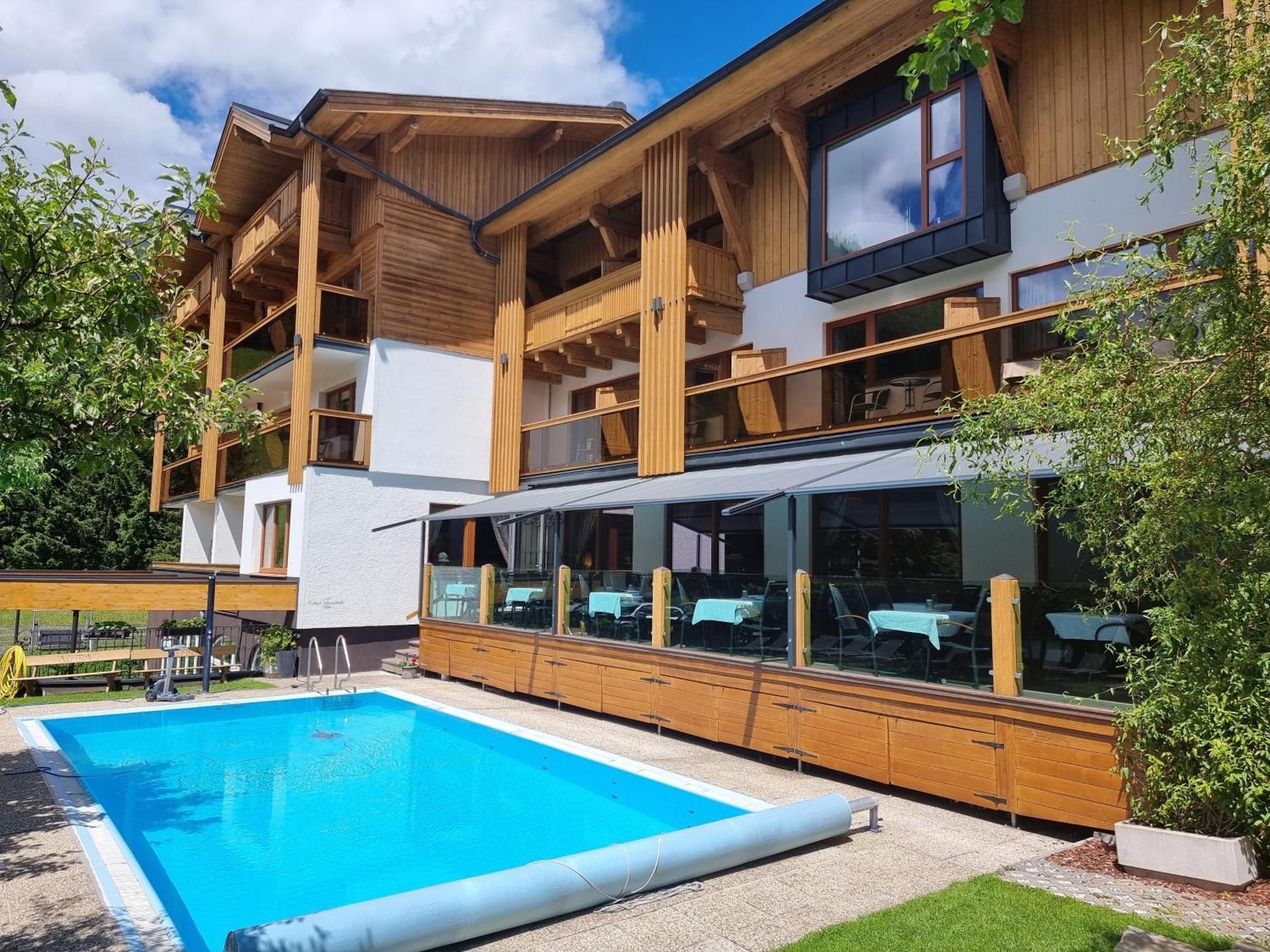 Hotel Alpina Rauris Exterior foto